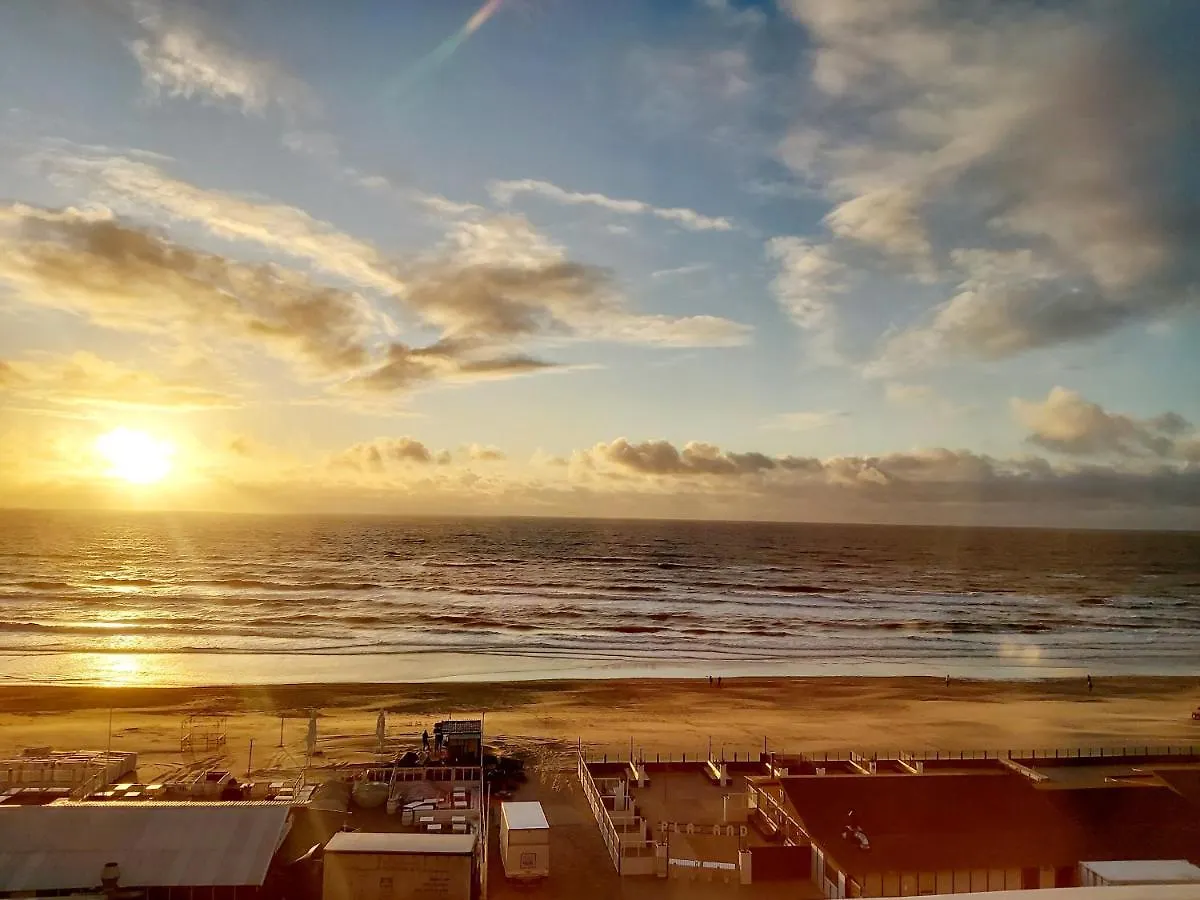 Zee Appartement Zandvoort Nederland